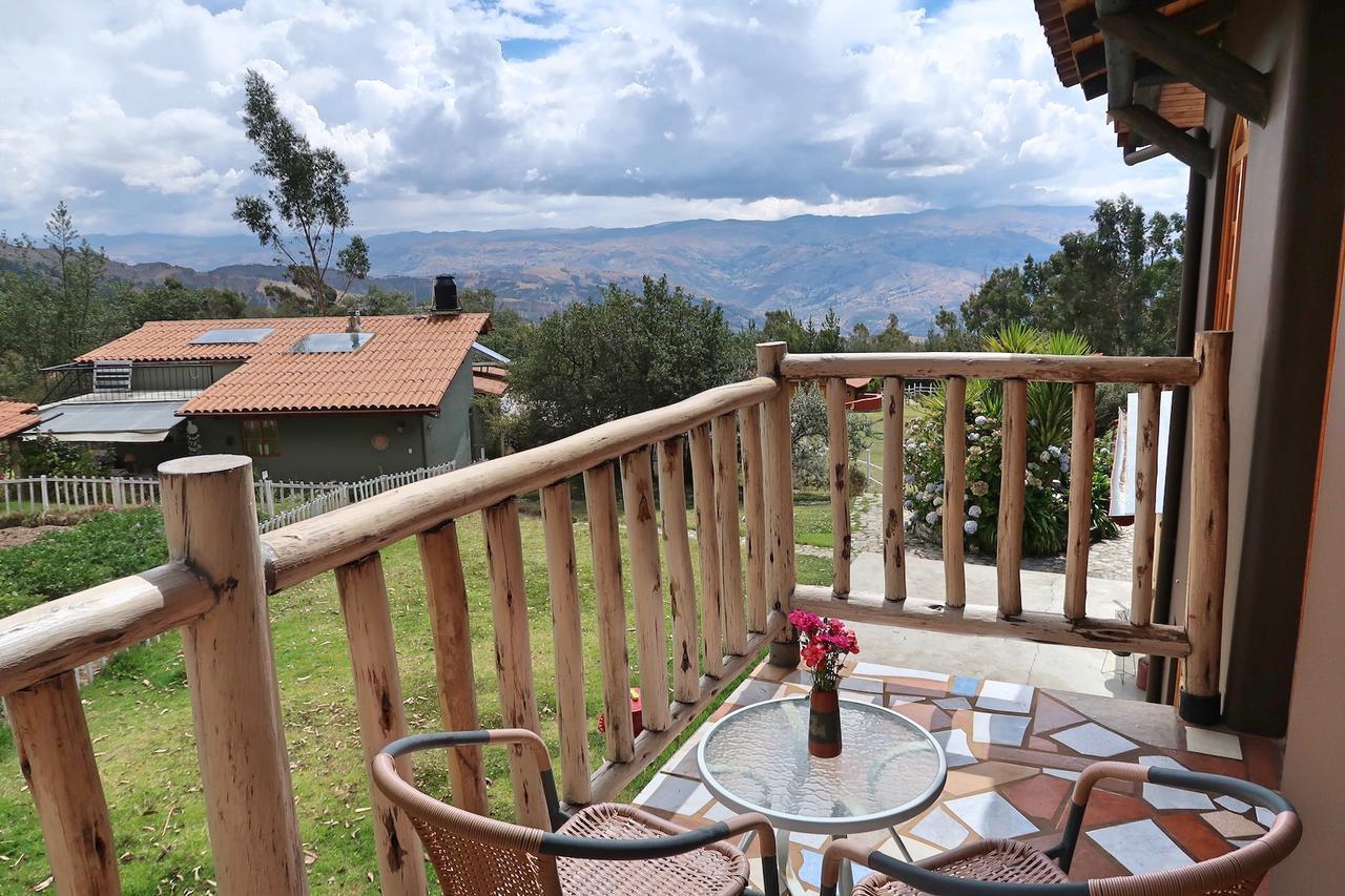 חוארז The Lazy Dog Inn A Mountain Lodge מראה חיצוני תמונה