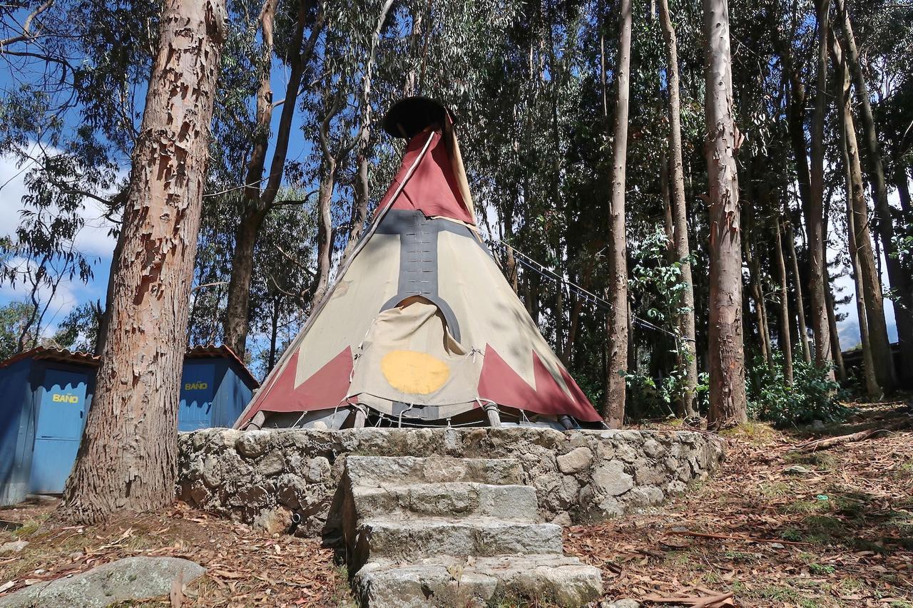 חוארז The Lazy Dog Inn A Mountain Lodge מראה חיצוני תמונה